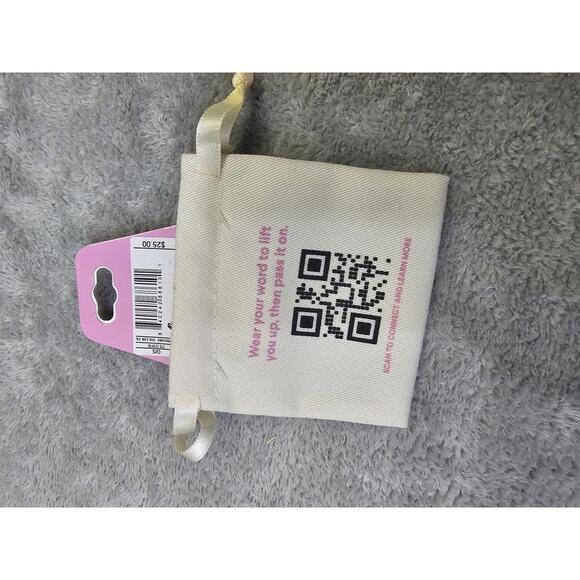 New Little Words Project "Lover" Stretch Bracelet - Picture 2 of 2